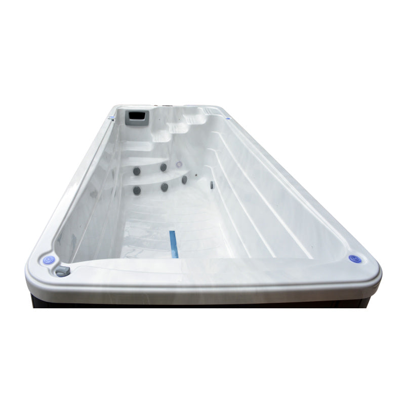 Oasis Spa 15ft 5m swim spa - Vertical tub view